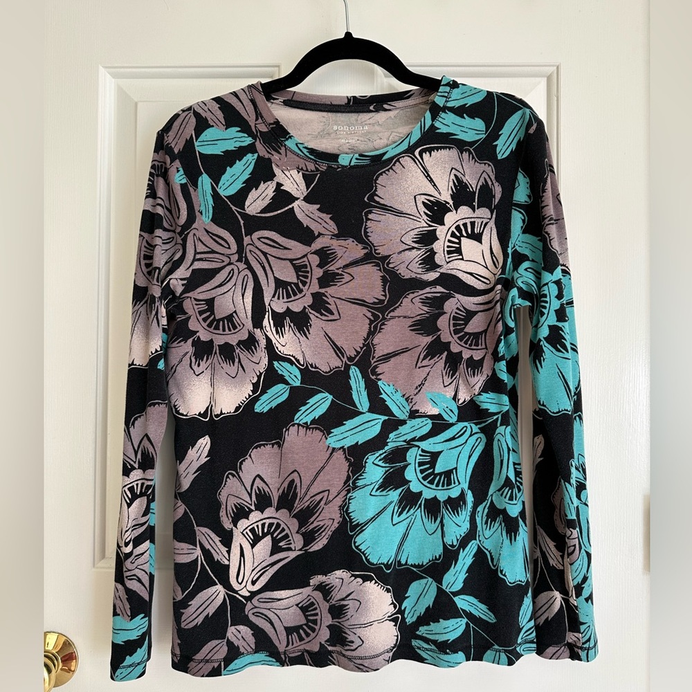 Sonoma long sleeve tee, size large